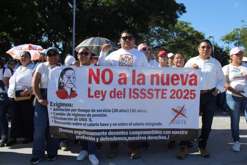 Asamblea sindical del SNTE en un ambiente de opacidad y burocracia.