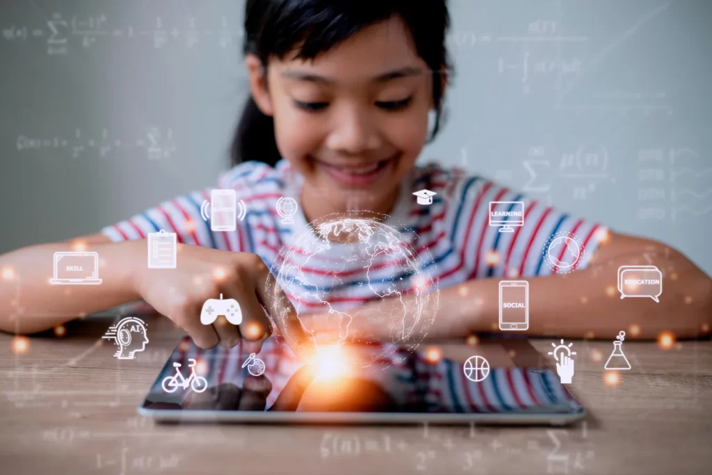 Ilustración de un niño frente a una pantalla, rodeado de símbolos digitales que representan oportunidades y riesgos en el entorno virtual.